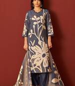 Women Floral Printed Beads and Stones Kurta with Trousers & Dupatta Kurta Sets