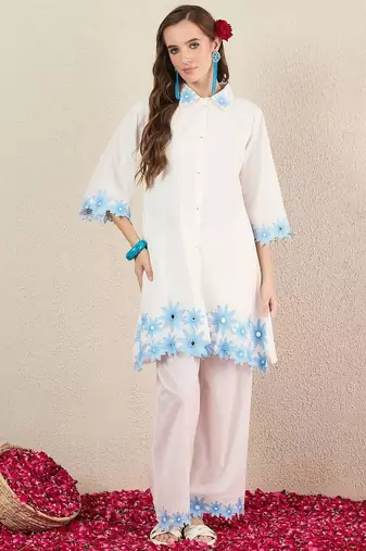 Women Solid Embroidered Cotton Kurta with Palazzos
