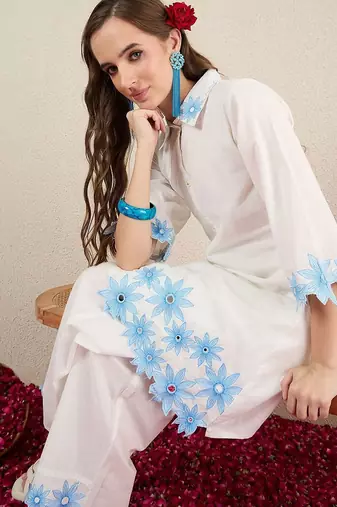 Women Solid Embroidered Cotton Kurta with Palazzos