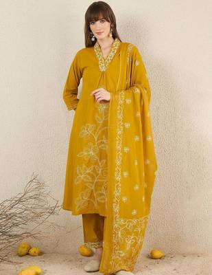 Women Solid Embroidered Cotton Kurta with Trousers & Dupatta 1