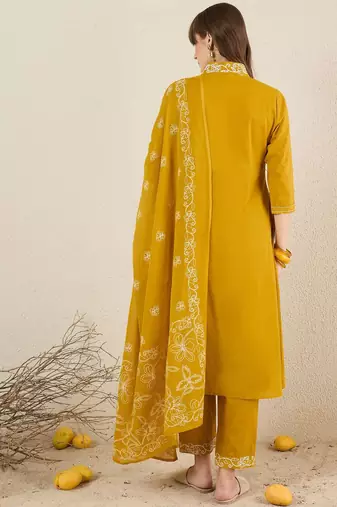 Women Solid Embroidered Cotton Kurta with Trousers & Dupatta