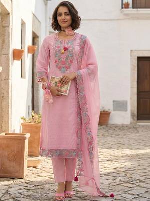 Women Floral Embroidered Regular Thread Work  Cotton Kurta with Trousers & With Dupatta 1