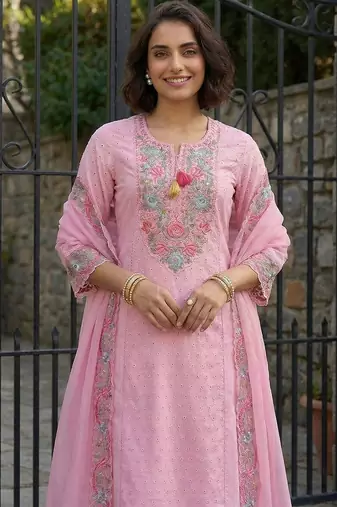 women floral embroidered regular thread work  cotton kurta with trousers & with dupatta