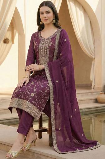 Women Ethnic Motifs Embroidered Regular Thread Work Kurta with Trousers & With Dupatta