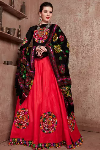 Red Art Silk Gamthi Butta Mirror With Lace Work & Tassel Lace With Printed Gamthi Work Dupatta Chaniya Choli
