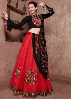 Red Art Silk Gamthi Butta Mirror With Lace Work & Tassel Lace With Printed Gamthi Work Dupatta Chaniya Choli 2