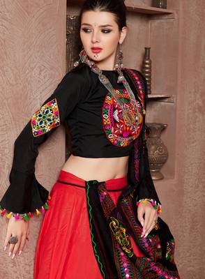 Red Art Silk Gamthi Butta Mirror With Lace Work & Tassel Lace With Printed Gamthi Work Dupatta Chaniya Choli 4