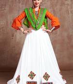 White Twill Gamthi Butta Mirror With Lace Work & Tassel Lace With Printed Gamthi Work Dupatta Chaniya Choli