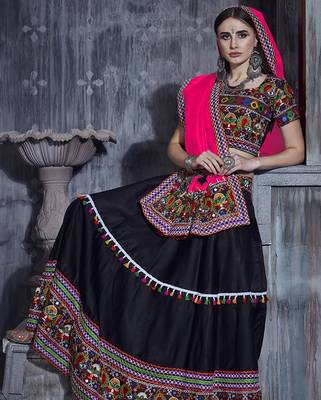 Black Art Silk Gamthi Butta, Mirror, Aari With Lace Work Chaniya Choli 3