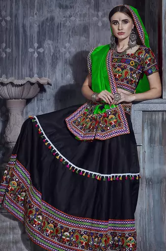 Black Art Silk Gamthi Butta Mirror Aari With Lace Work Chaniya Choli
