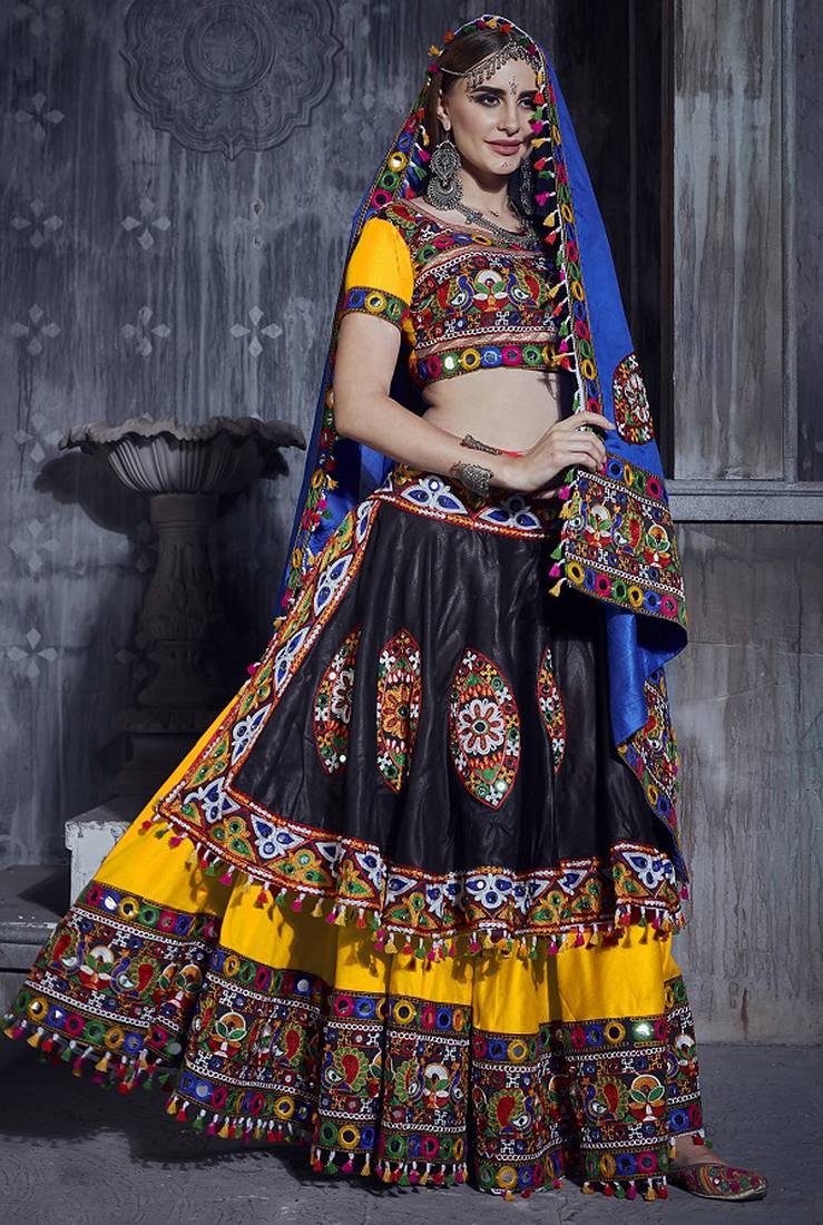 Yellow & Black Art Silk Gamthi Butta Mirror With Lace Work Chaniya Choli