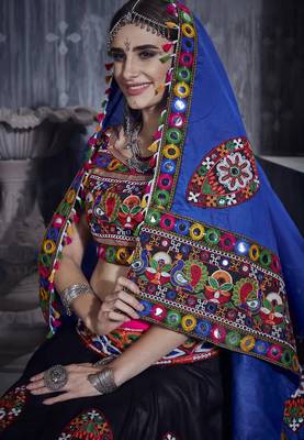 Rani & Black Art Silk Gamthi Butta Mirror With Lace Work Chaniya Choli 4