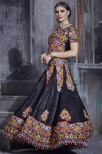 Black Art Silk Gamthi Butta Mirror With Lace Work Chaniya Choli