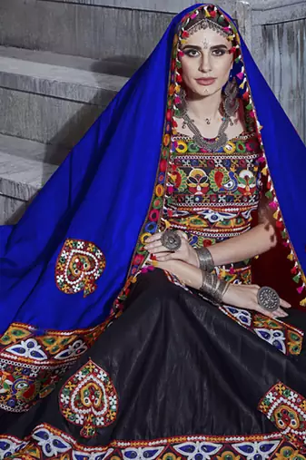 Black Art Silk Gamthi Butta Mirror With Lace Work Chaniya Choli
