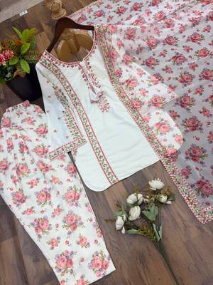 White floral printed short kurti with farshi pant & organza dupatta set for women 3