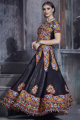 Black Art Silk Gamthi Butta Mirror With Lace Work Chaniya Choli