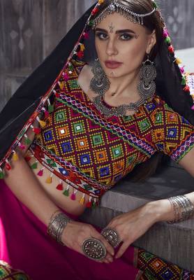 Rani Pink Art Silk Gamthi Butta, Mirror With Lace Work Chaniya Choli 4