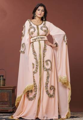 Light peach moroccan wedding kaftan 1