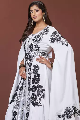 White moroccan arabic party wear wedding kaftan