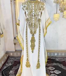 White and gold islamic kaftan