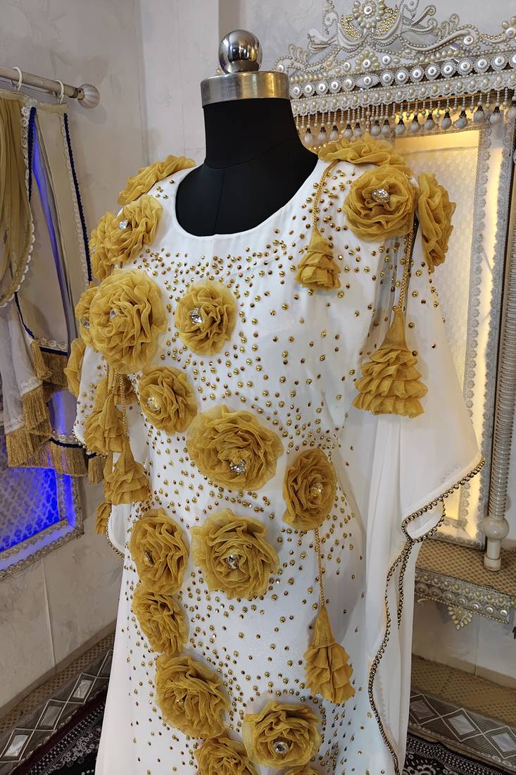 White and gold luxury dubai style muslim caftan