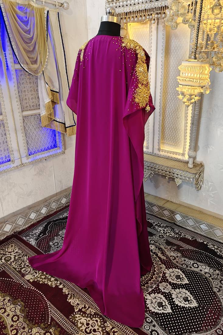 Magenta dubai style muslim kaftan