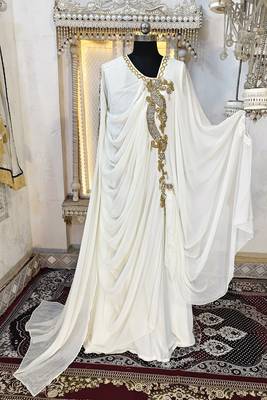 Off white wedding takchita kaftan 1