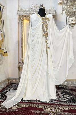 Off white wedding takchita kaftan 2