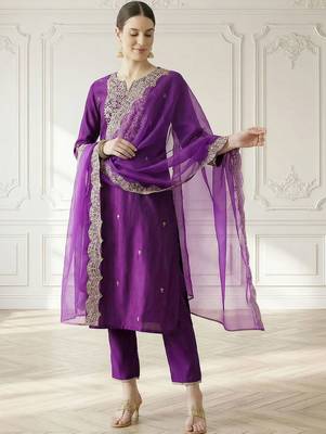Women Ethnic Motifs Embroidered Regular Thread Work Liva Kurta with Trousers & With Dupatta 2
