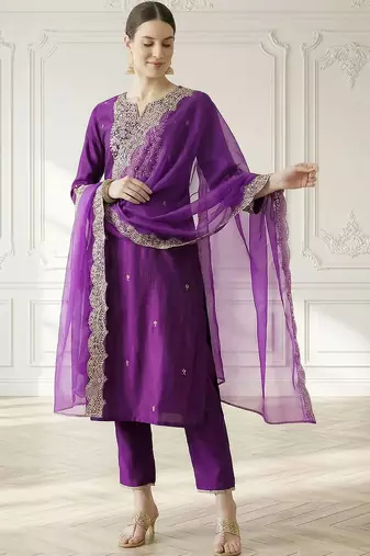 Women Ethnic Motifs Embroidered Regular Thread Work Liva Kurta with Trousers & With Dupatta