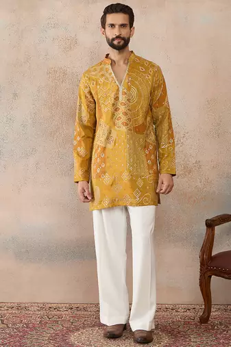 Mens green silk blend ethnic motifs embroidered kurta with trouser
