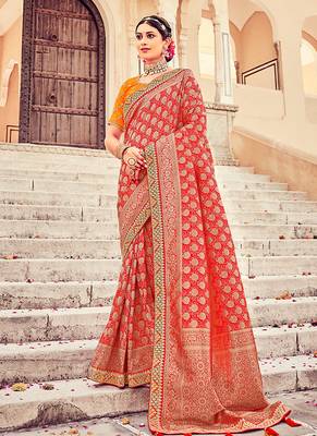 Red woven silk blend saree with blouse 1