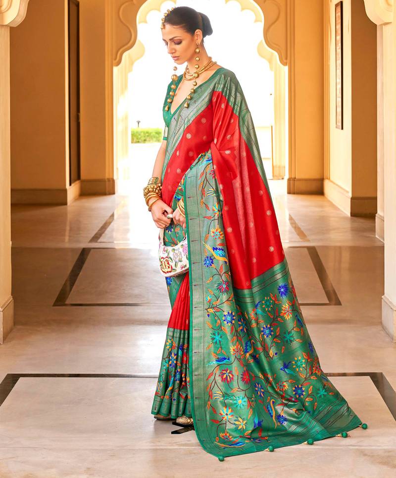 Red colour silk blend sarees with floral motifs