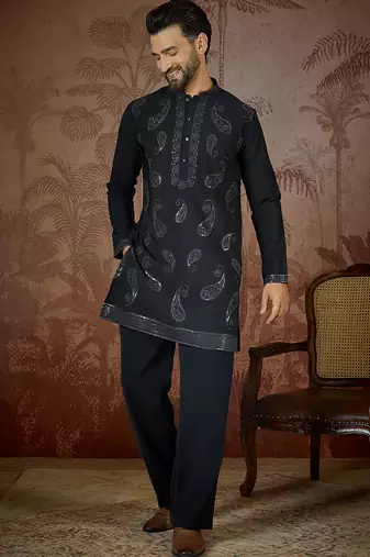 Mens black silk blend solid embroidered kurta