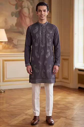 Mens grey silk blend solid embroidered kurta