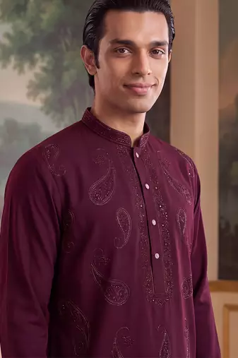 Mens maroon silk blend solid embroidered kurta
