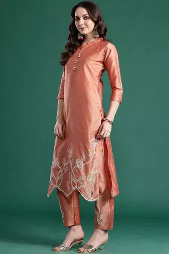 Women Floral Embroidered Regular Thread Work Pure Cotton Kurta with Trousers