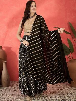 Foil Printed V-Neck Sleeveless Lehenga With Choli & Dupatta 1