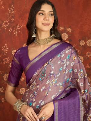 Purple silk cotton printed saree with unstitched blouse piece. 4