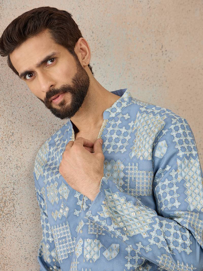 Mens blue silk blend solid embroidered kurta