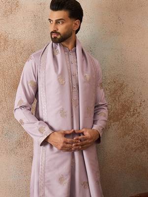 Mens lavender silk blend solid embroidered kurta with dupatta 1