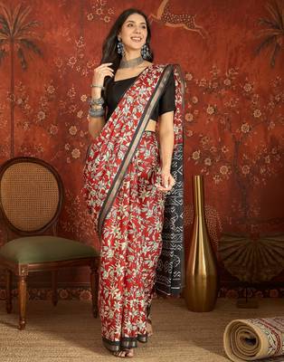 Red silk cotton printed saree with unstitched blouse piece. 1