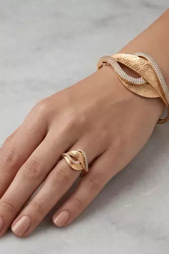 Rose gold plated cz openable women kada