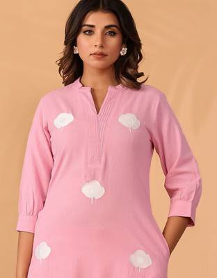 Women Floral Embroidered Regular Thread Work Kurta with Palazzos 2