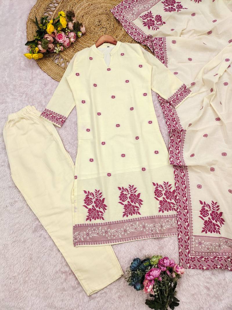 Cream handwoven jamdani kurti with dupatta and pant