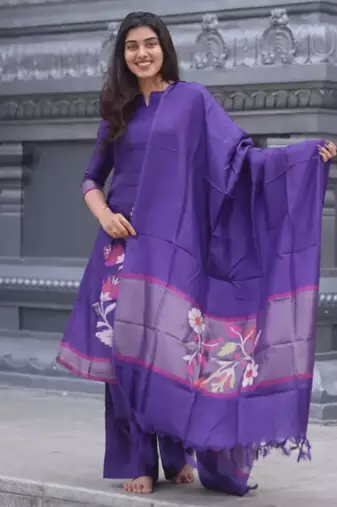 Violet woven jaquard kurti dupatta with pant