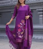 Wine woven jaquard kurti dupatta with pant