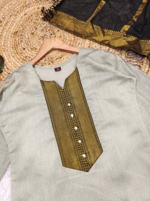 Cream woven jaquard straight kurti dupatta with pant 4
