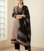 Women Printed Regular Beads and Stones  Cotton Kurta with Trousers & With Dupatta