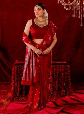 Radhika silk blend banarsi Handloom Saree 2